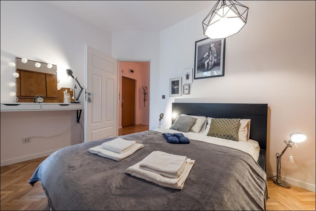 Poznanska P&O Apartments Varsovie Extérieur photo